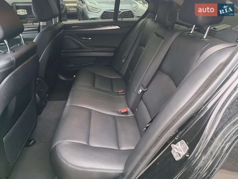 Седан BMW 5 Series 2016 в Харькове