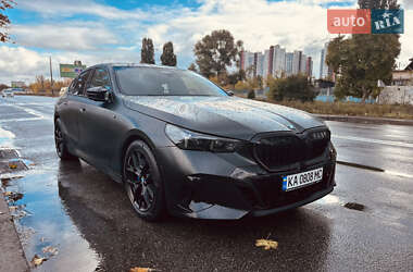 Седан BMW 5 Series 2024 в Києві