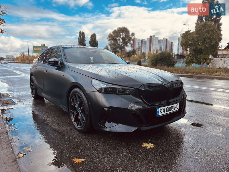 BMW 5 Series 2024 BMW 5 Series 2024