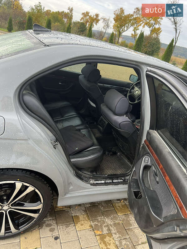 Седан BMW 5 Series 2000 в Иршаве