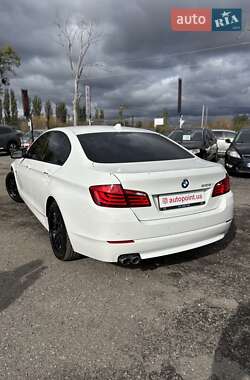 Седан BMW 5 Series 2012 в 