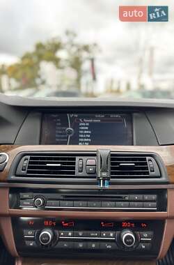 Седан BMW 5 Series 2012 в 