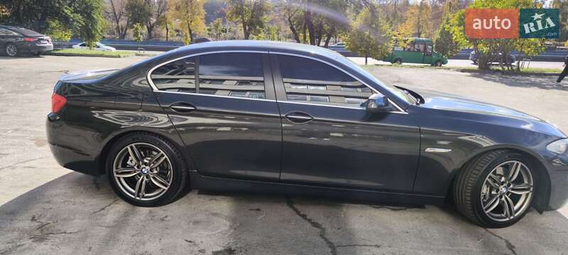 Седан BMW 5 Series 2010 в Києві