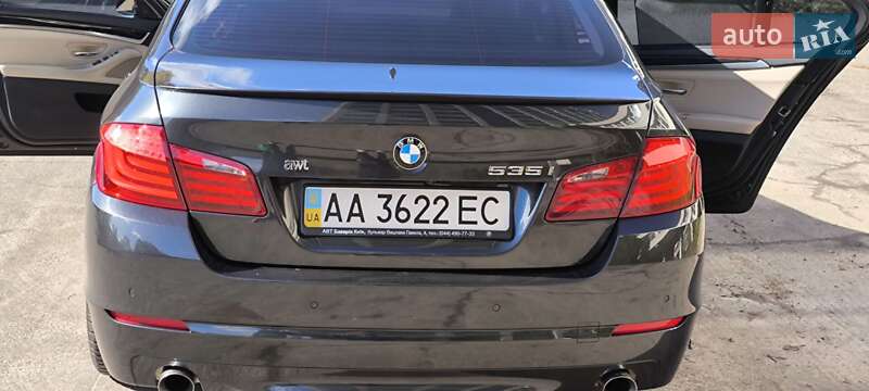 Седан BMW 5 Series 2010 в Києві