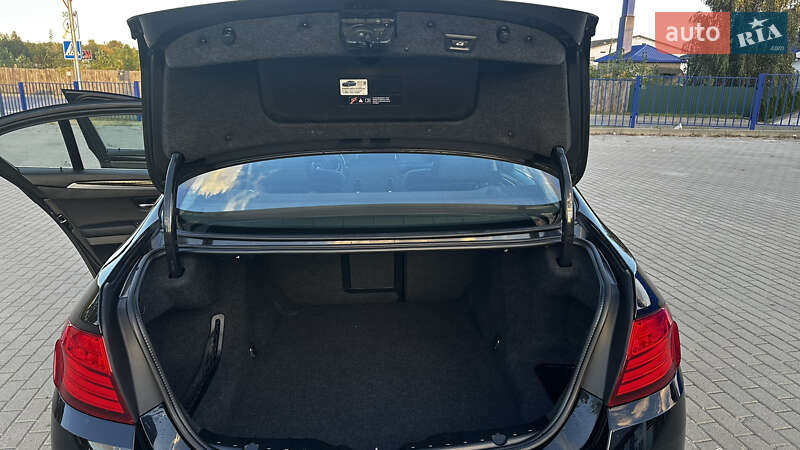 Седан BMW 5 Series 2015 в Ковелі