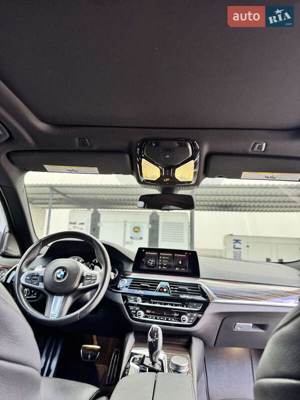 Седан BMW 5 Series 2018 в Дніпрі