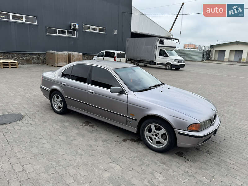 BMW 5 Series 1999 BMW 5 Series 1999