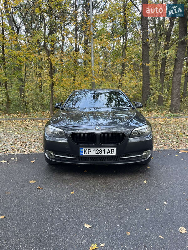 Седан BMW 5 Series 2011 в Харькове