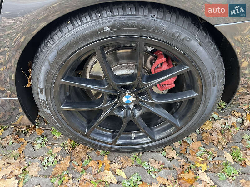 Седан BMW 5 Series 2011 в Харькове