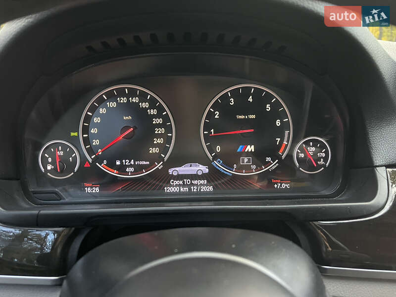 Седан BMW 5 Series 2011 в Харькове