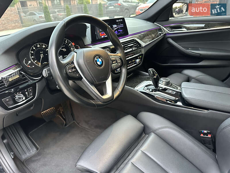 Седан BMW 5 Series 2017 в Умани фото 39 Седан BMW 5 Series 2017 в Умани
