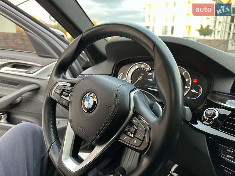 Седан BMW 5 Series 2017 в Умани фото 68 Седан BMW 5 Series 2017 в Умани