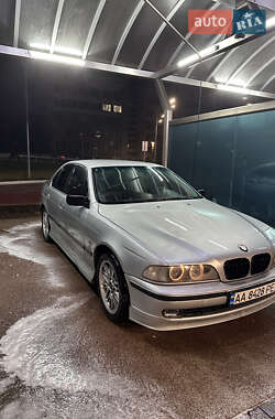 Седан BMW 5 Series 1997 в Києві