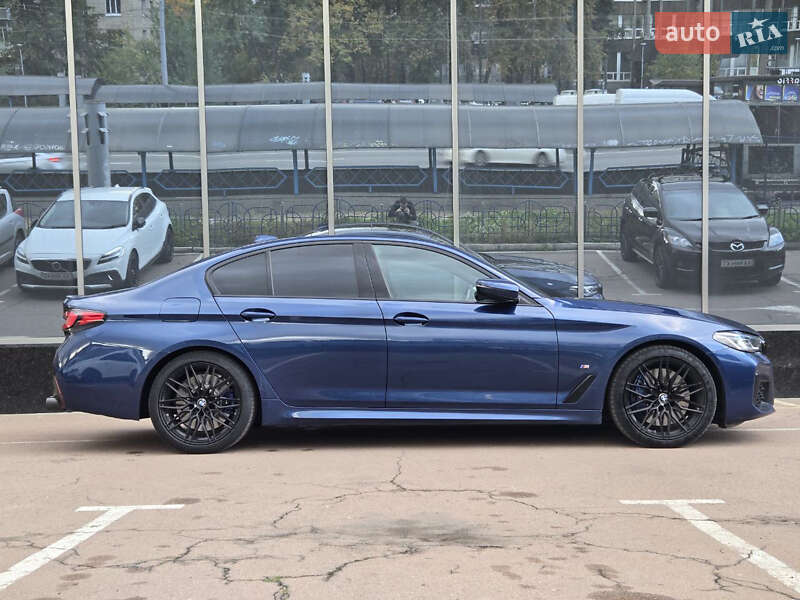 Седан BMW 5 Series 2021 в Киеве