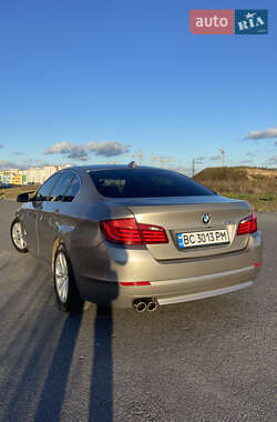 Седан BMW 5 Series 2010 в 