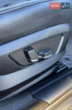 Седан BMW 5 Series 2010 в 