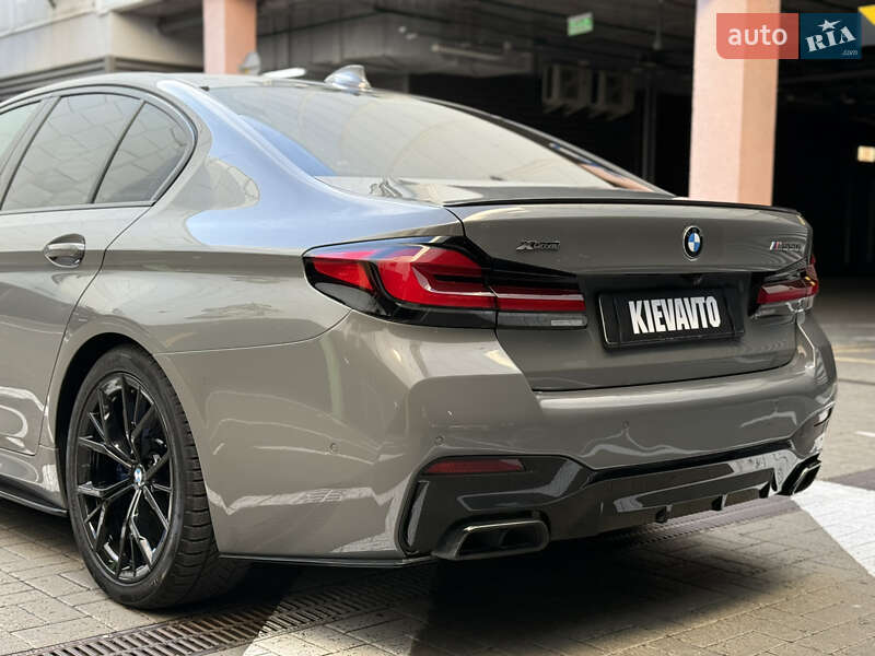 Седан BMW 5 Series 2021 в Киеве