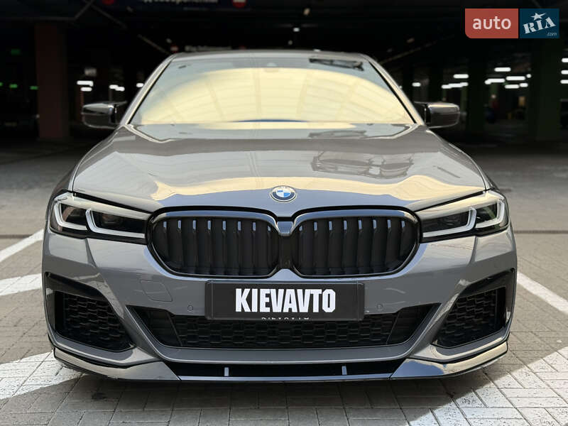 Седан BMW 5 Series 2021 в Киеве