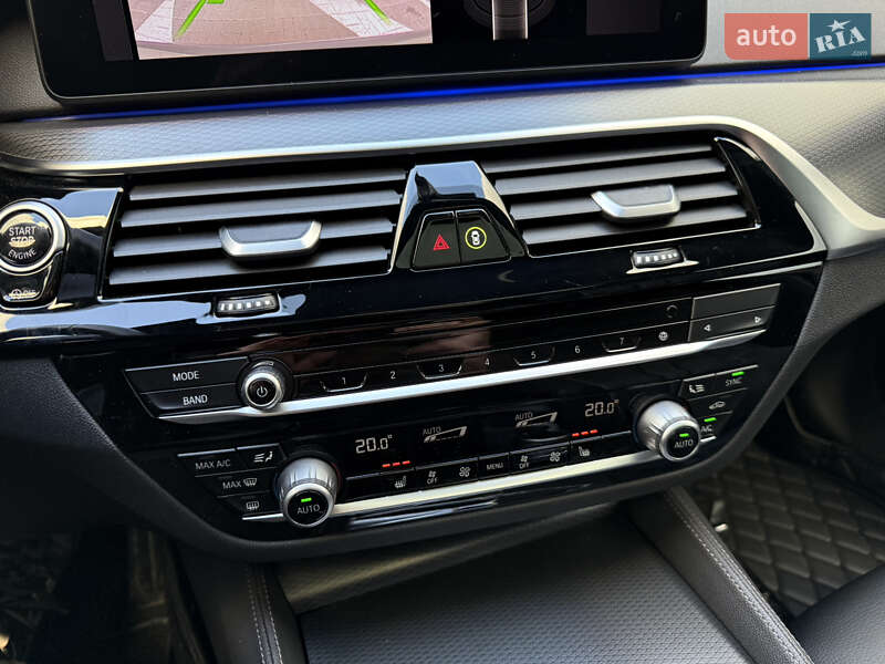 Седан BMW 5 Series 2021 в Киеве