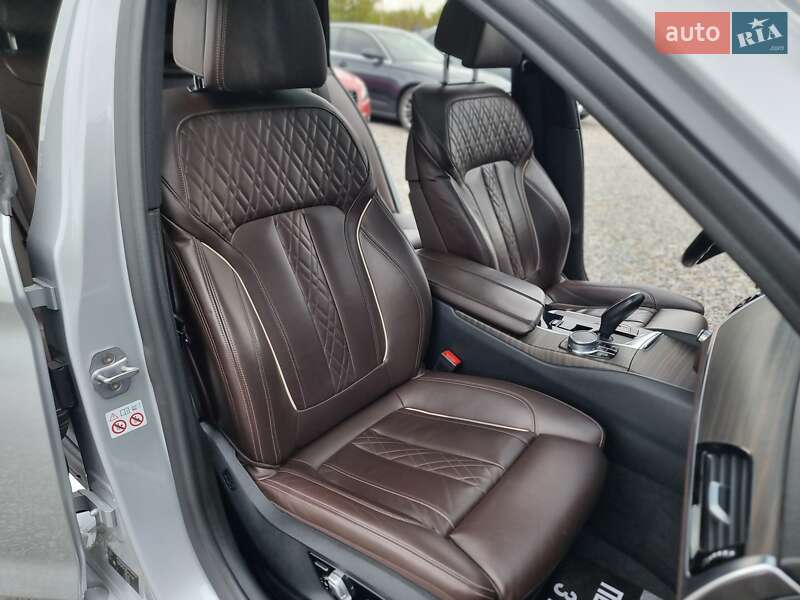 Универсал BMW 5 Series 2018 в Киеве