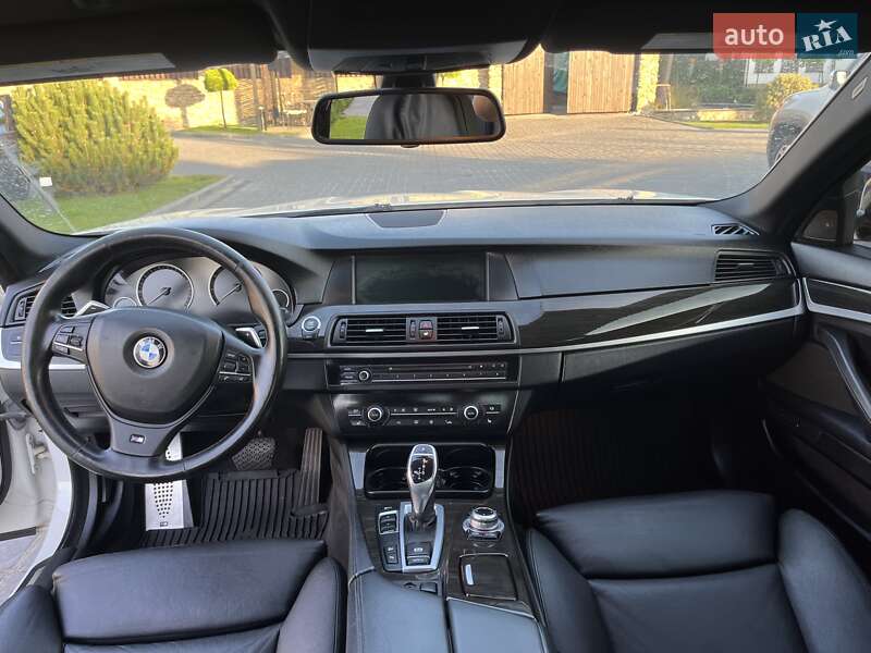 Седан BMW 5 Series 2012 в Львове