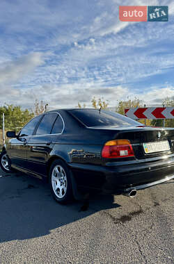 Седан BMW 5 Series 2001 в Киеве