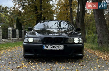 Седан BMW 5 Series 1999 в Жовкві