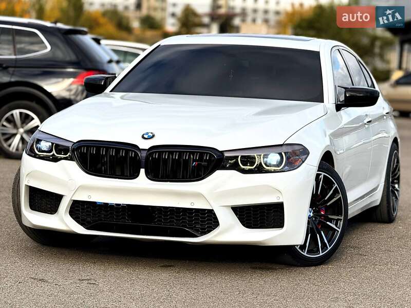 Седан BMW 5 Series 2017 в 