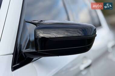 Седан BMW 5 Series 2017 в 