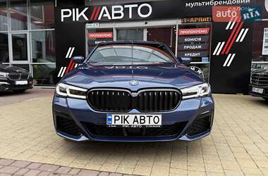 Седан BMW 5 Series 2021 в 