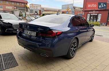 Седан BMW 5 Series 2021 в 