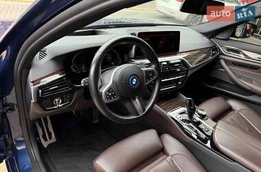 Седан BMW 5 Series 2021 в 