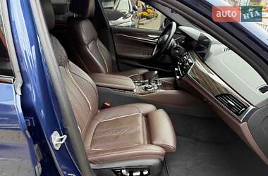 Седан BMW 5 Series 2021 в 
