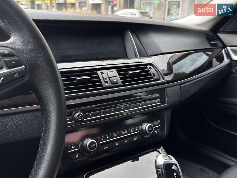 Седан BMW 5 Series 2014 в Києві фото 35 Седан BMW 5 Series 2014 в Києві