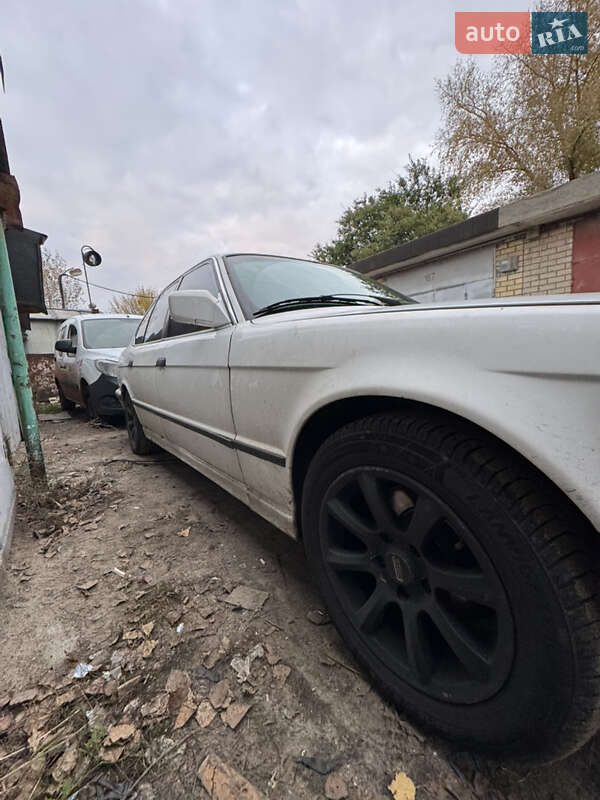 Седан BMW 5 Series 1989 в Киеве фото 5 Седан BMW 5 Series 1989 в Киеве