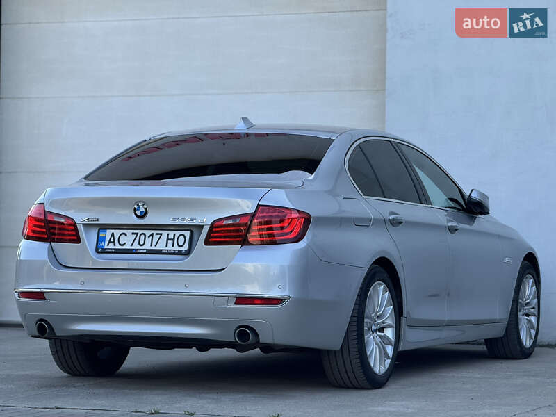 Седан BMW 5 Series 2014 в Сарнах