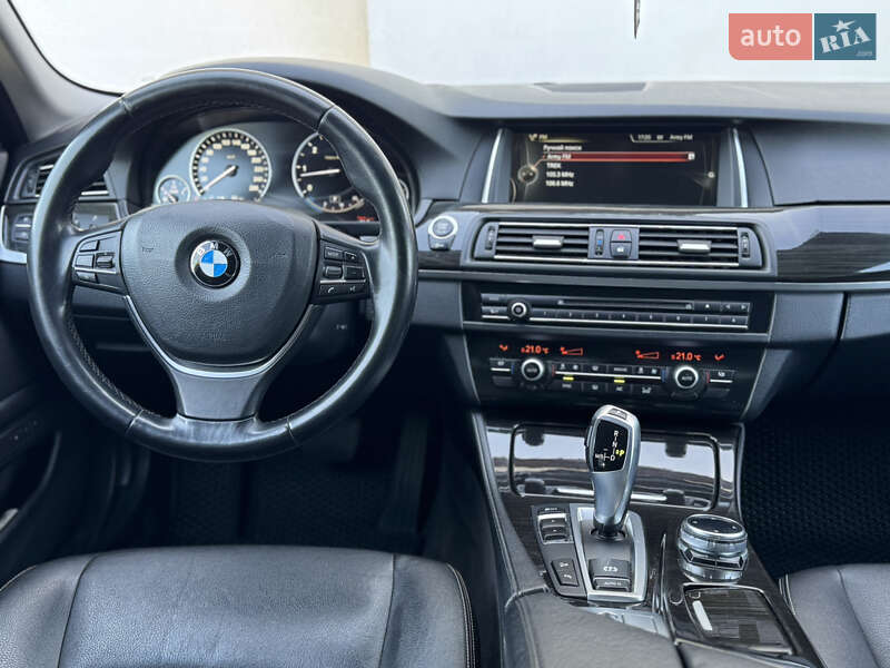 Седан BMW 5 Series 2014 в Сарнах