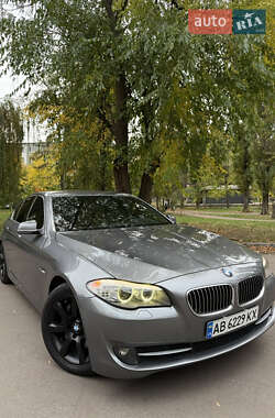Седан BMW 5 Series 2010 в 