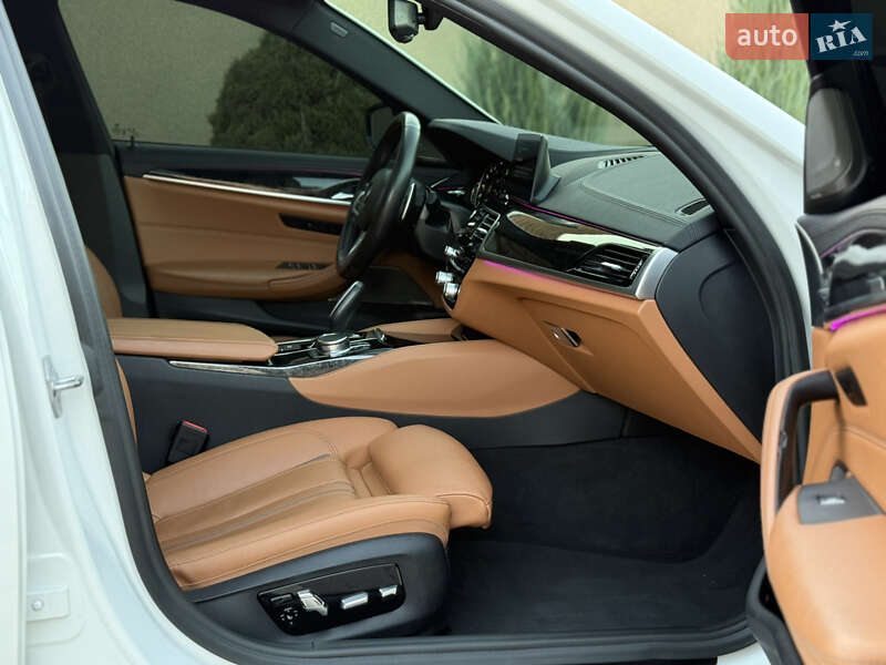 Седан BMW 5 Series 2017 в Миколаєві