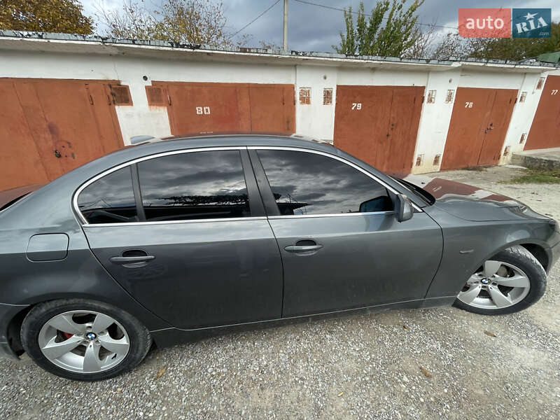 Седан BMW 5 Series 2005 в Каменец-Подольском