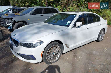 Седан BMW 5 Series 2017 в Львові