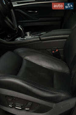 Седан BMW 5 Series 2010 в 
