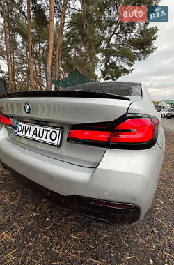 Седан BMW 5 Series 2019 в 