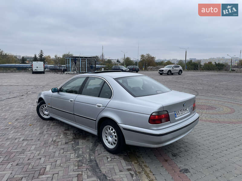 Седан BMW 5 Series 1998 в Харкові