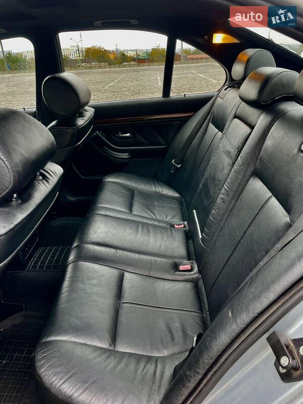 Седан BMW 5 Series 1998 в Харкові