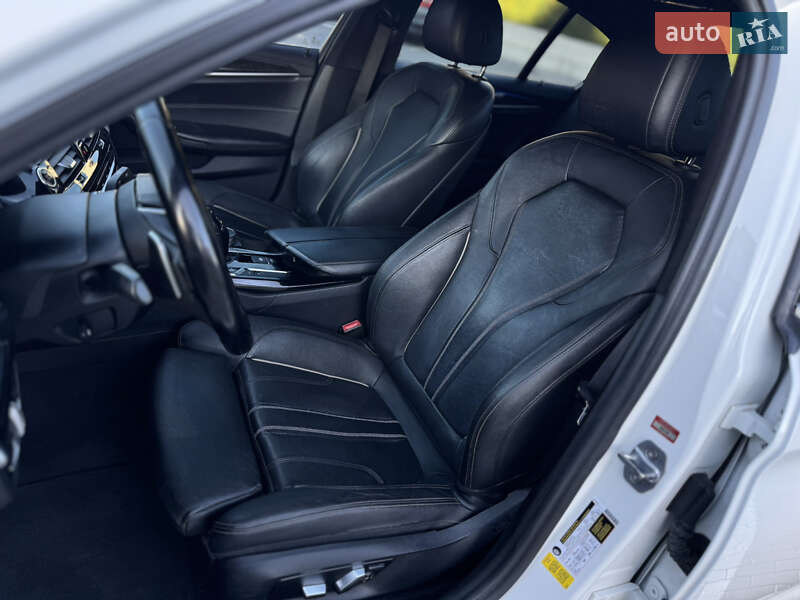 Седан BMW 5 Series 2018 в Ровно фото 49 Седан BMW 5 Series 2018 в Ровно