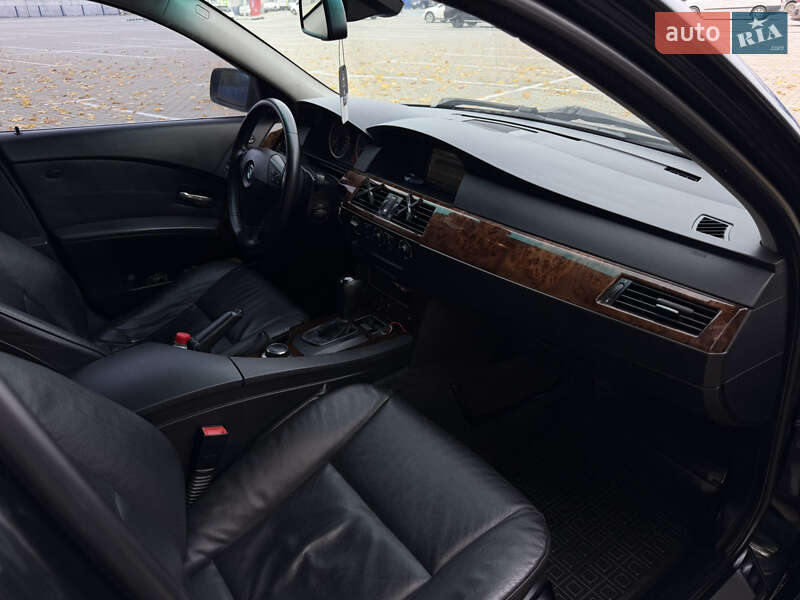 Седан BMW 5 Series 2006 в Тернополе