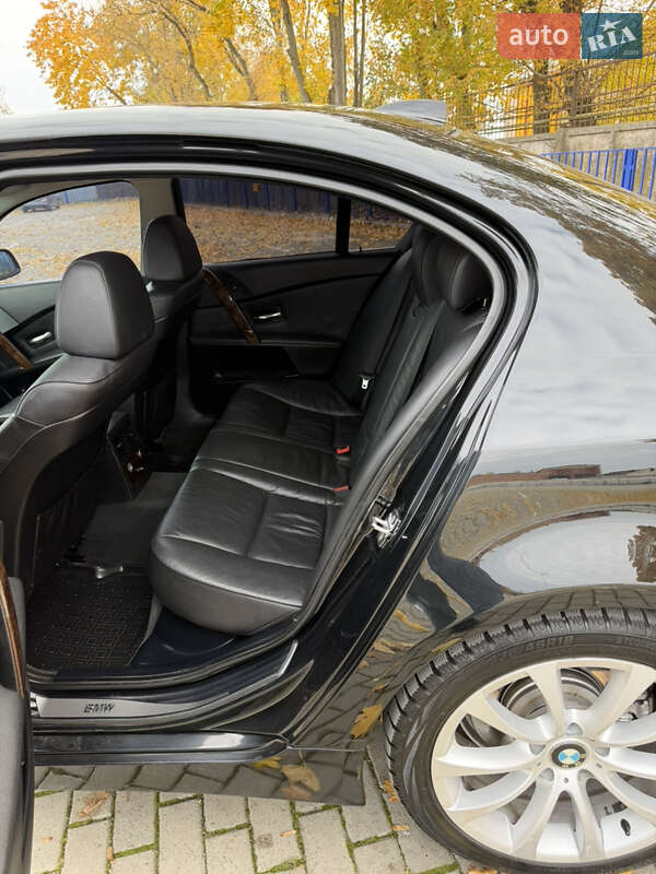 Седан BMW 5 Series 2006 в Тернополе