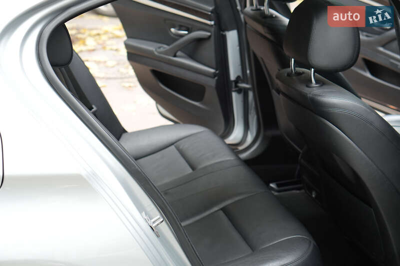 Седан BMW 5 Series 2014 в Житомире фото 9 Седан BMW 5 Series 2014 в Житомире