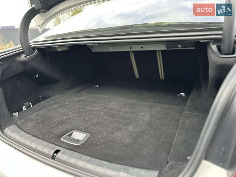 Седан BMW 5 Series 2017 в Самборе фото 21 Седан BMW 5 Series 2017 в Самборе